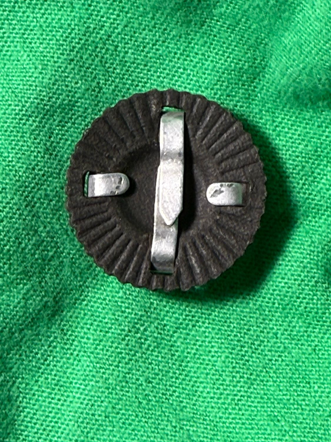 FACEBOOK AUCTION - German WW2 Wehrmacht Heer Visor Cap Wreath &amp; Cockade *