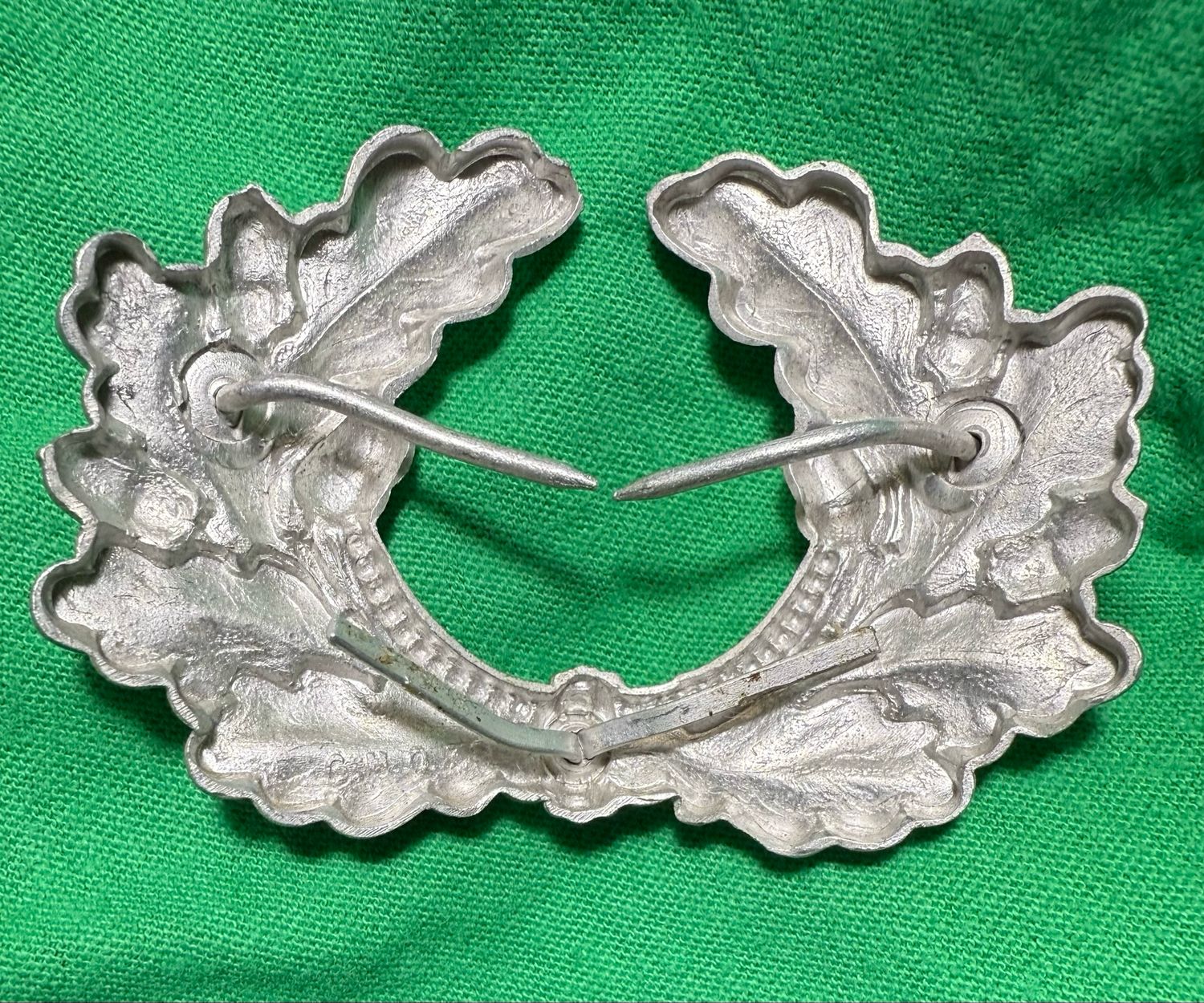 FACEBOOK AUCTION - German WW2 Wehrmacht Heer Visor Cap Wreath &amp; Cockade *