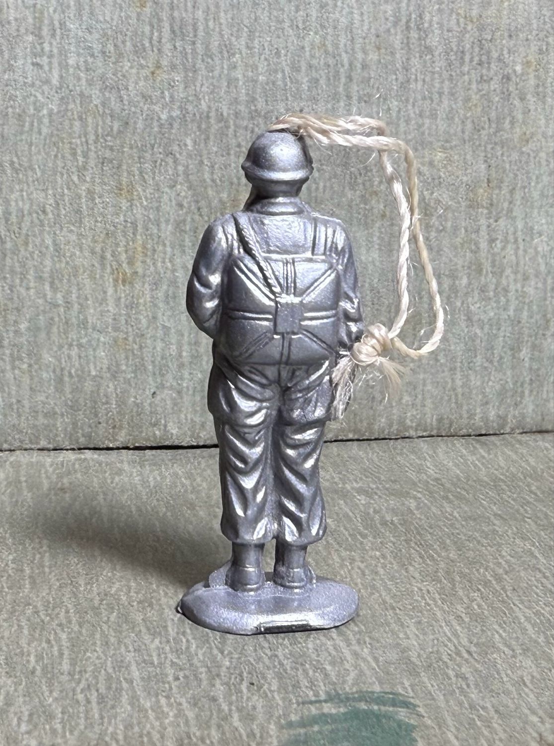 FACEBOOK AUCTION - German WW2 WHW Toy Soldier Fallschirmjager Paratrooper Winter Relief Donation Piece