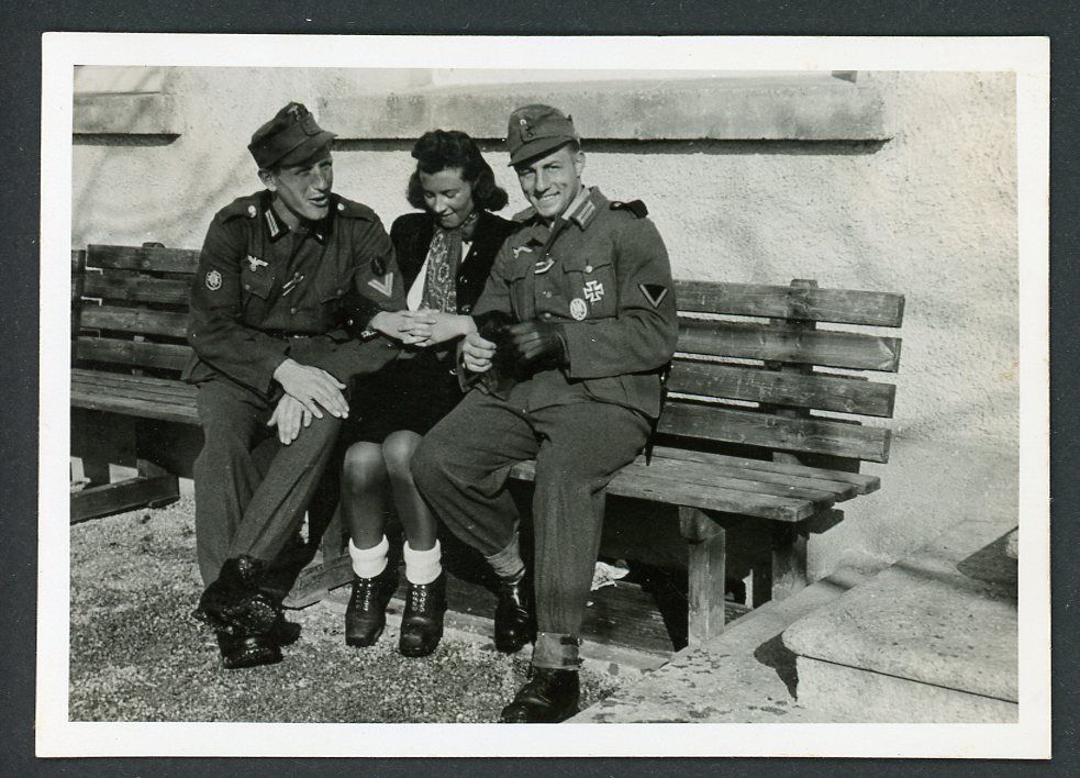 Z FACEBOOK AUCTION - German WW2 Death Photo Gebirgsjager Mountain Soldiers, Iron Cross 1st Class, General Assault Badge, M43 Field Hats, Edelweiss Patch, Fraulein Even Wearing Mountain Trooper Boots!