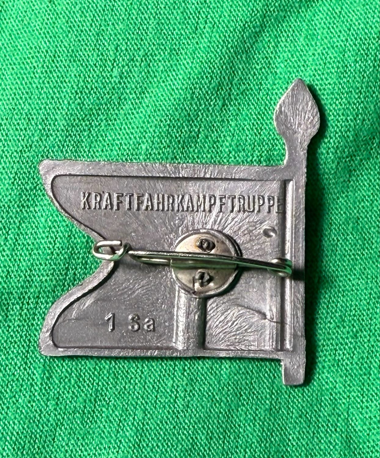 Z FACEBOOK AUCTION - German WHW Flag Pin Heer Army Kraftfahr Kampftruppe, Motor Combat Troops Regimental Standard