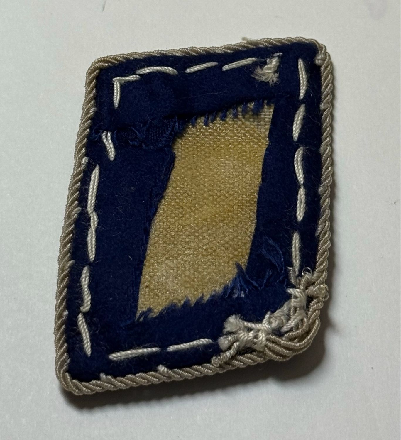 FACEBOOK AUCTION - German WW2 Luftwaffe Medical Leutnant Officer Collar Tab Insignia *