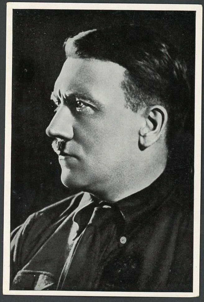 Z FACEBOOK AUCTION - German 3rd Reich Photo - Adolf H!tler Early Portrait Deutschland Erwacht Series Image