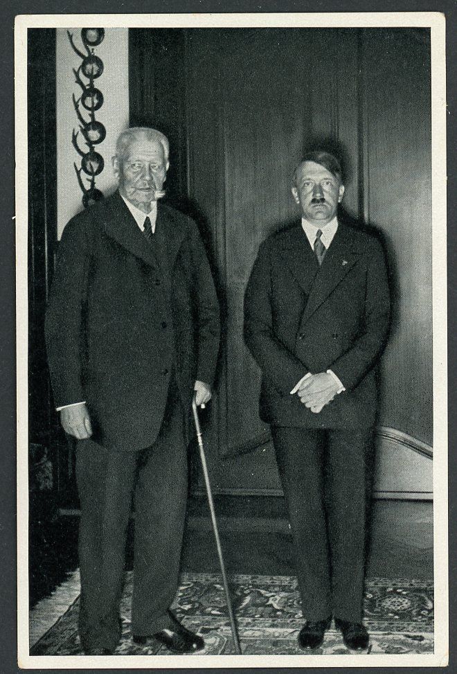 FACEBOOK AUCTION - German 3rd Reich Photo - Adolf H!tler And The Frail Reichsprasident Paul von Hindenburg