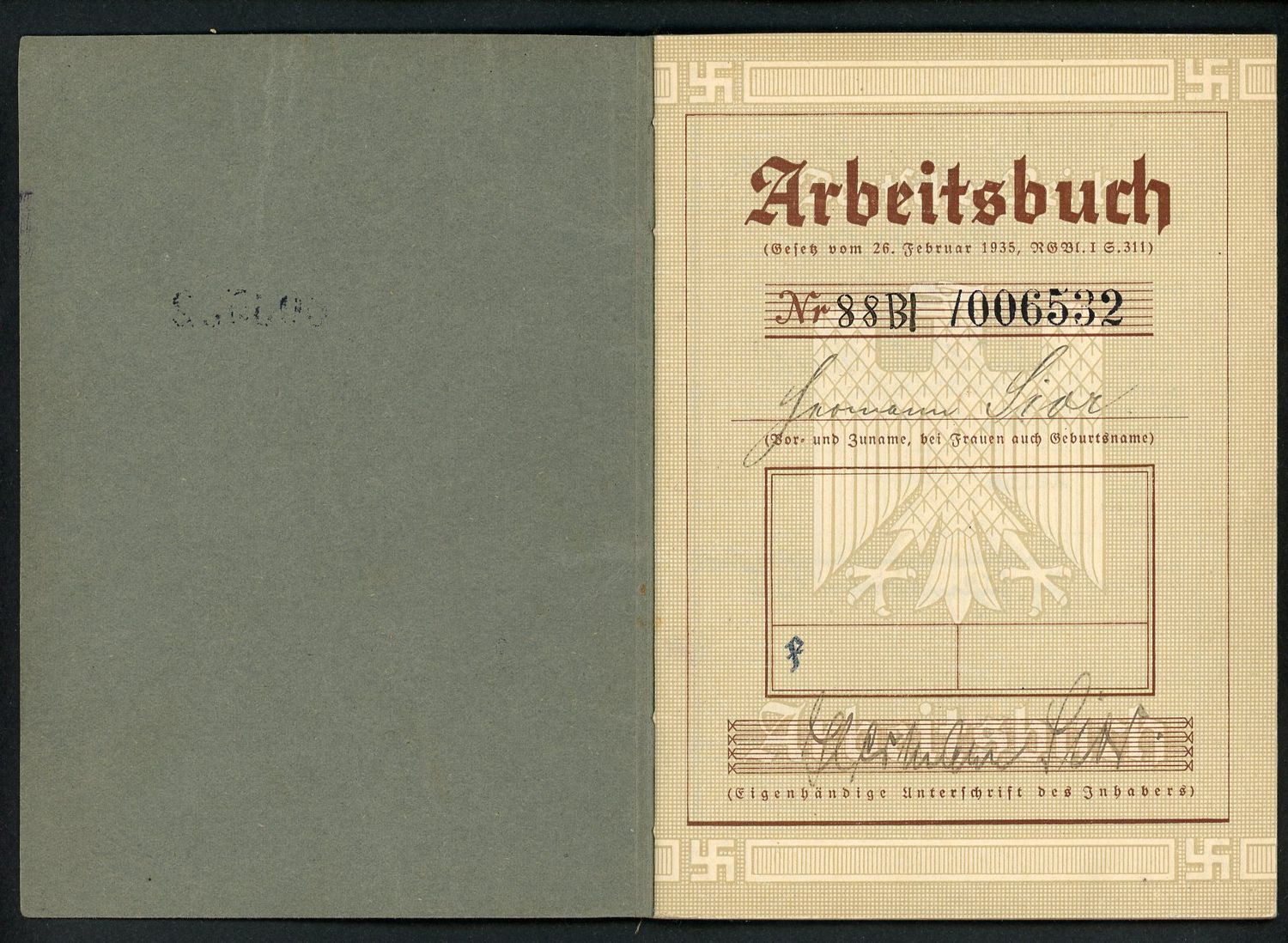 FACEBOOK AUCTION - German WW2 Arbeitsbuch For Hermann Siar, Gardener &amp; Officer Worker During Third Reich, B*