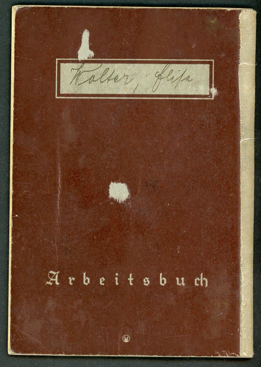 FACEBOOK AUCTION - German WW2 Arbeitsbuch For Teenage Girl Elise Walter, 5 Job Entries From 1938 to 1940, A*