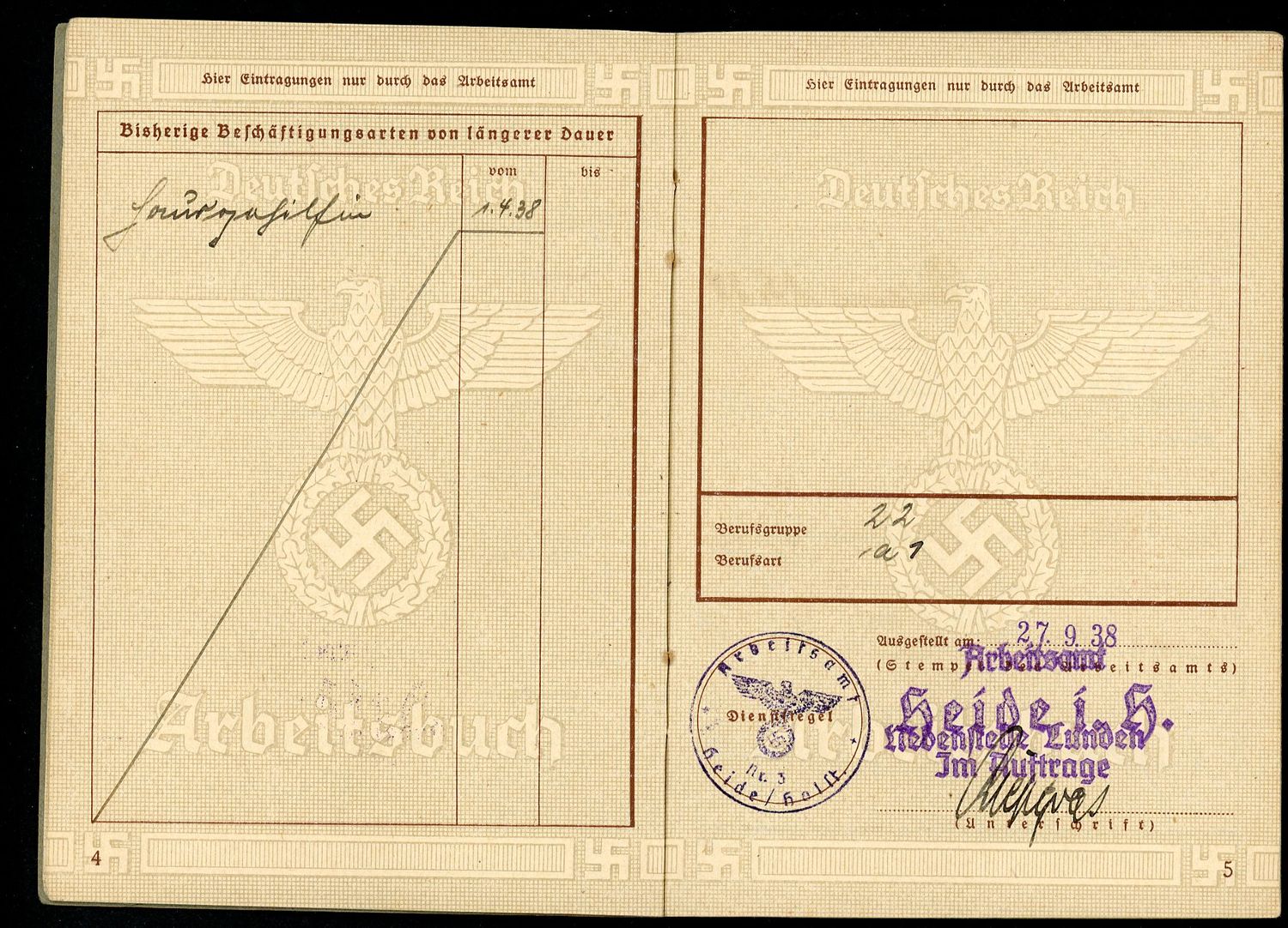 FACEBOOK AUCTION - German WW2 Arbeitsbuch For Teenage Girl Elise Walter, 5 Job Entries From 1938 to 1940, A*