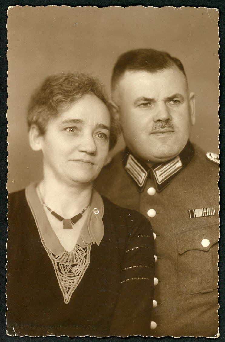 FACEBOOK AUCTION - German Portrait Photo Sergeant Schultz Looking Police Polizei Man w/ 4 WW1 Ribbon Bars