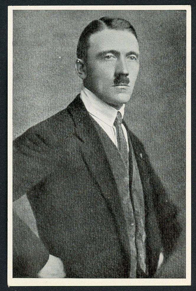 Z FACEBOOK AUCTION - German Third Reich Photo - Portrait of Der Fuhrer Adolf H!tler In 1923