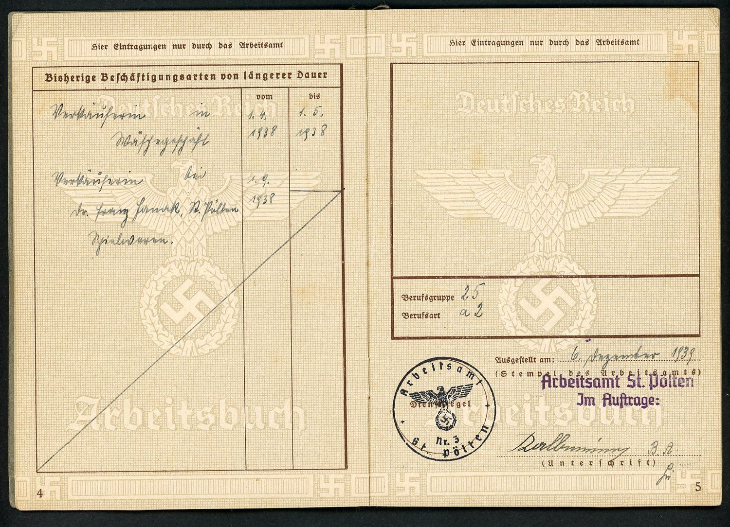 Z FACEBOOK AUCTION - German WW2 Arbeitsbuch, Maria Freitag, RAD Service, Worked In Toys, Entries through 1947
