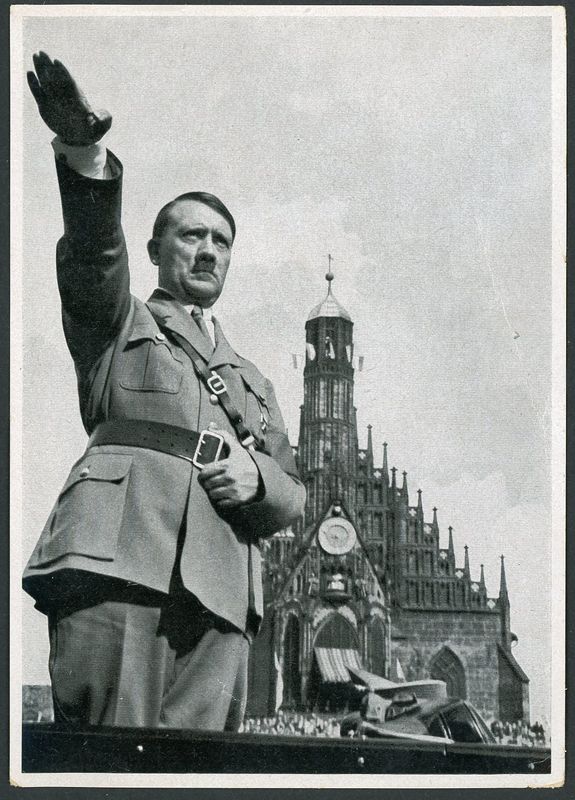 German Third Reich Photo - Adolf H!tler Gives Heil Salute w/ Frauenkirche Over His Shoulder, Reichsparteitag 1934