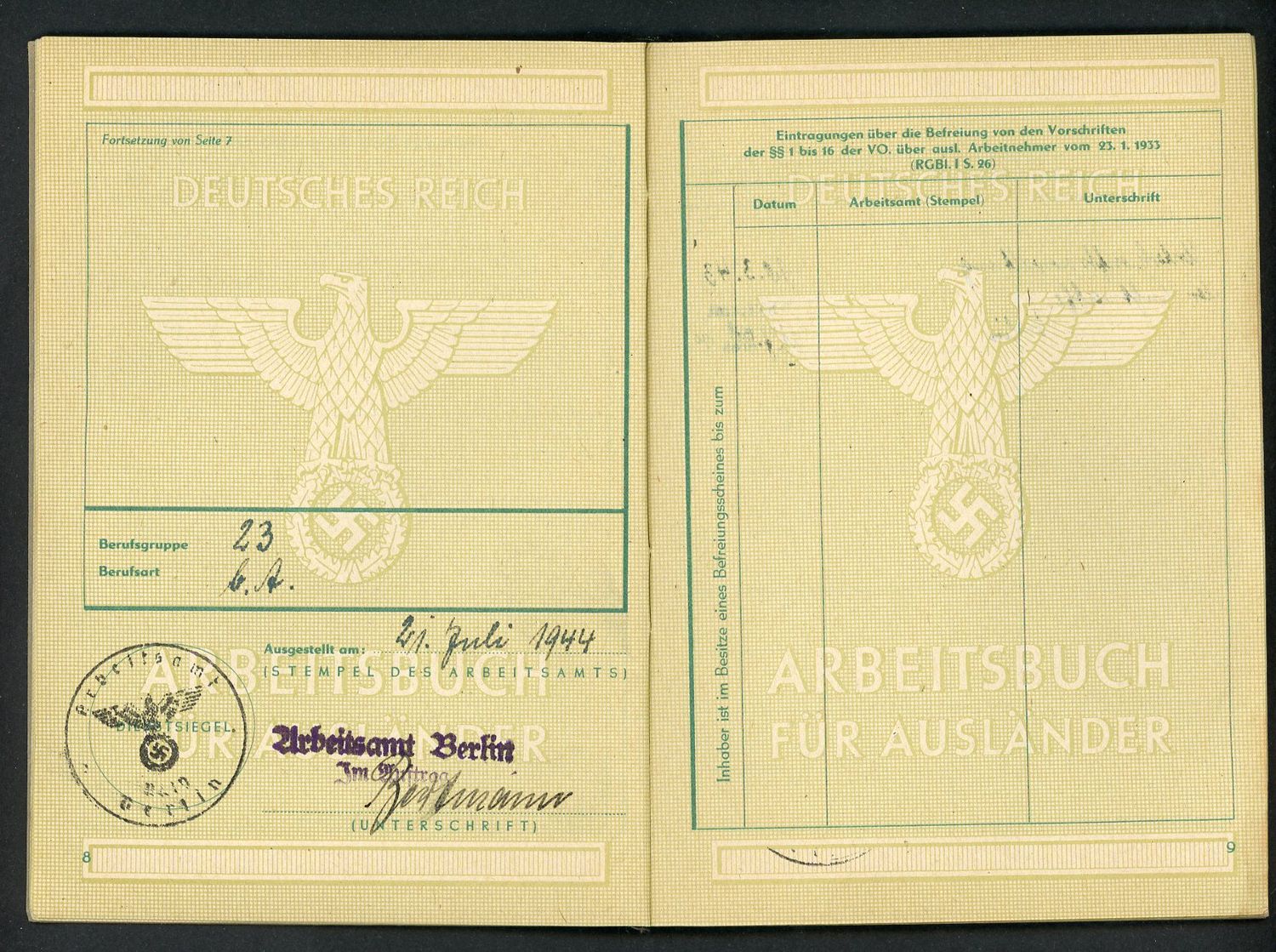 German WW2 Arbeitsbuch For Foreigner - French Man, 1944, Transport Worker, Fur Auslander