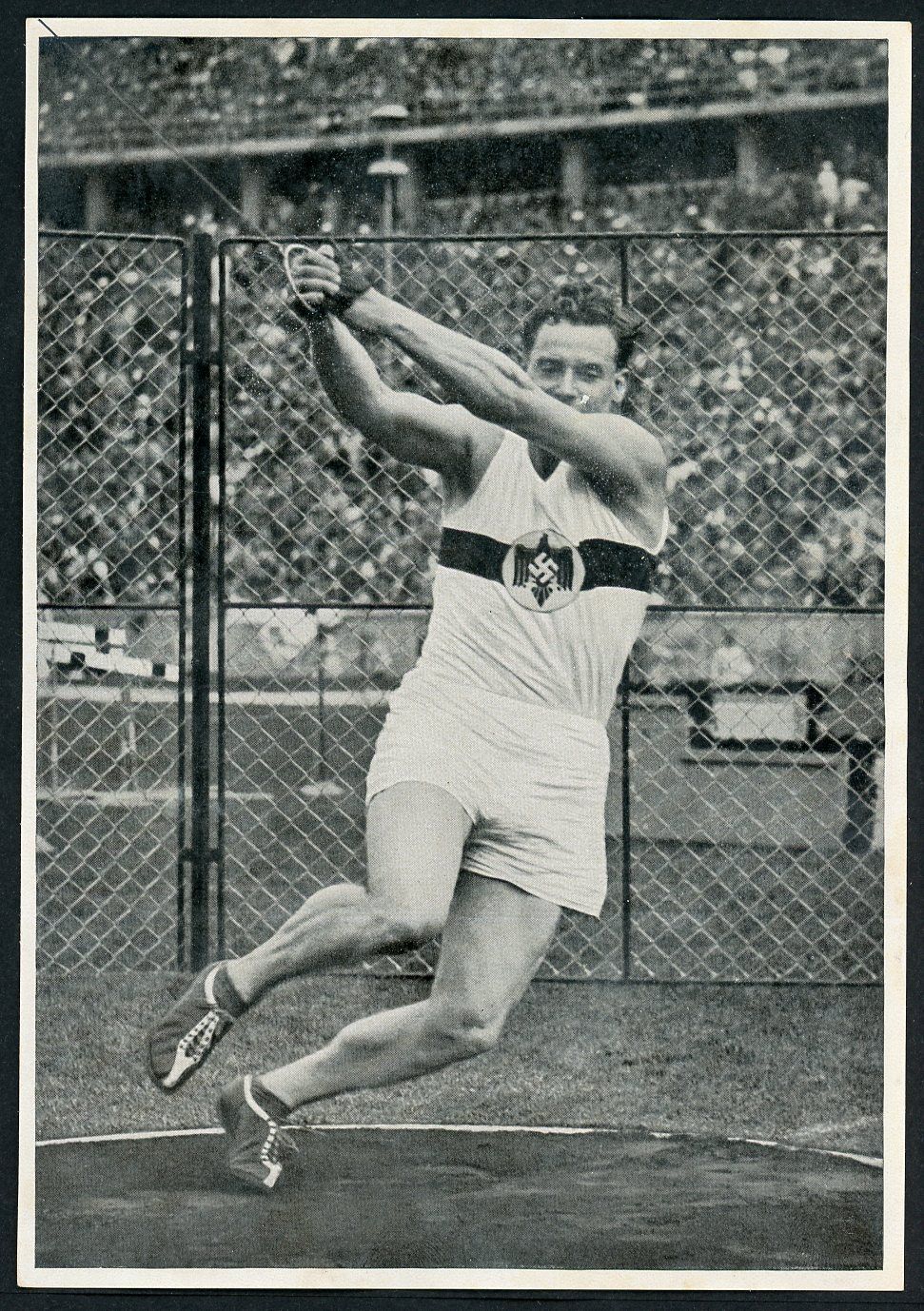 1936 Berlin Summer Olympics Photo - German Hammer Throw Athlete In Action, DRL Eagle Swaz On Uniform