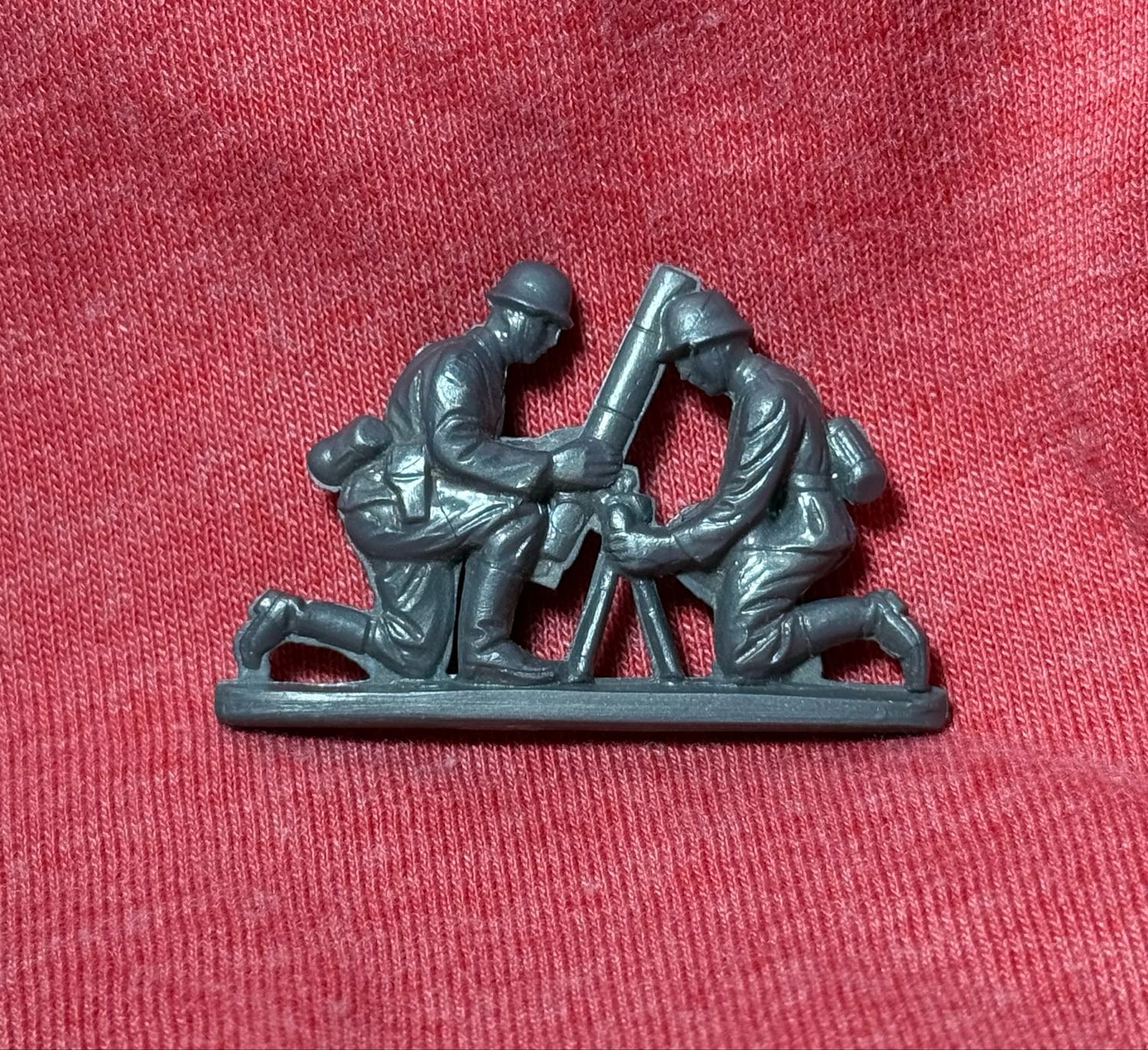 German WW2 WHW Winterhilfswerk Toy Soldier Mortar Gun Crew In Action Helmets