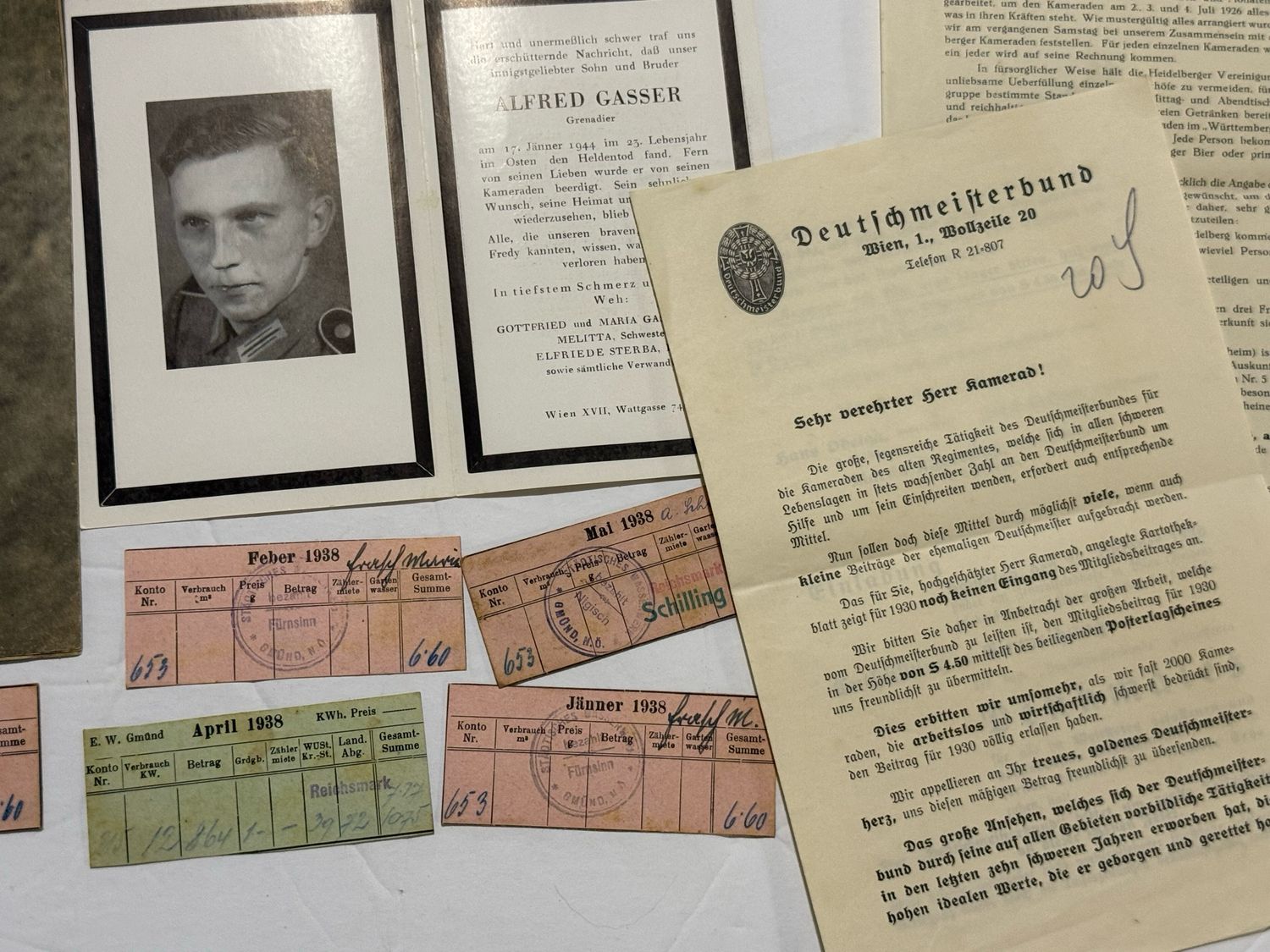 German 26 Piece Lot - Die Wehrmacht Magazine w/ Tiger Tanks, Stamps, Death Cards, Documents &amp; More
