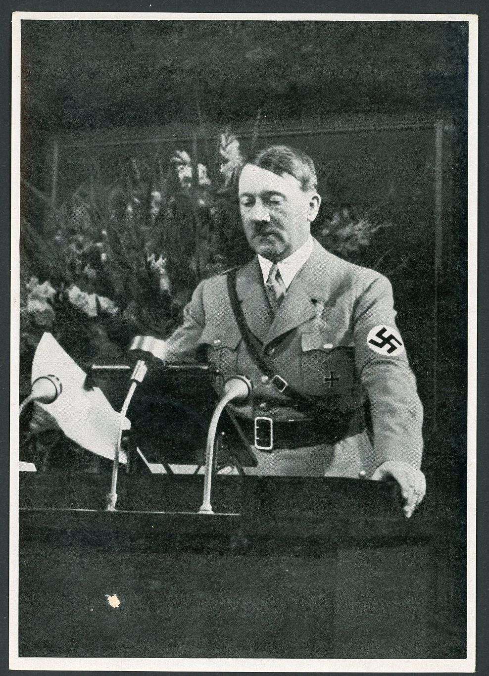 German Third Reich Photo - Der Fuhrer Opening Speech To Commence Reichsparteitag Nurnberg