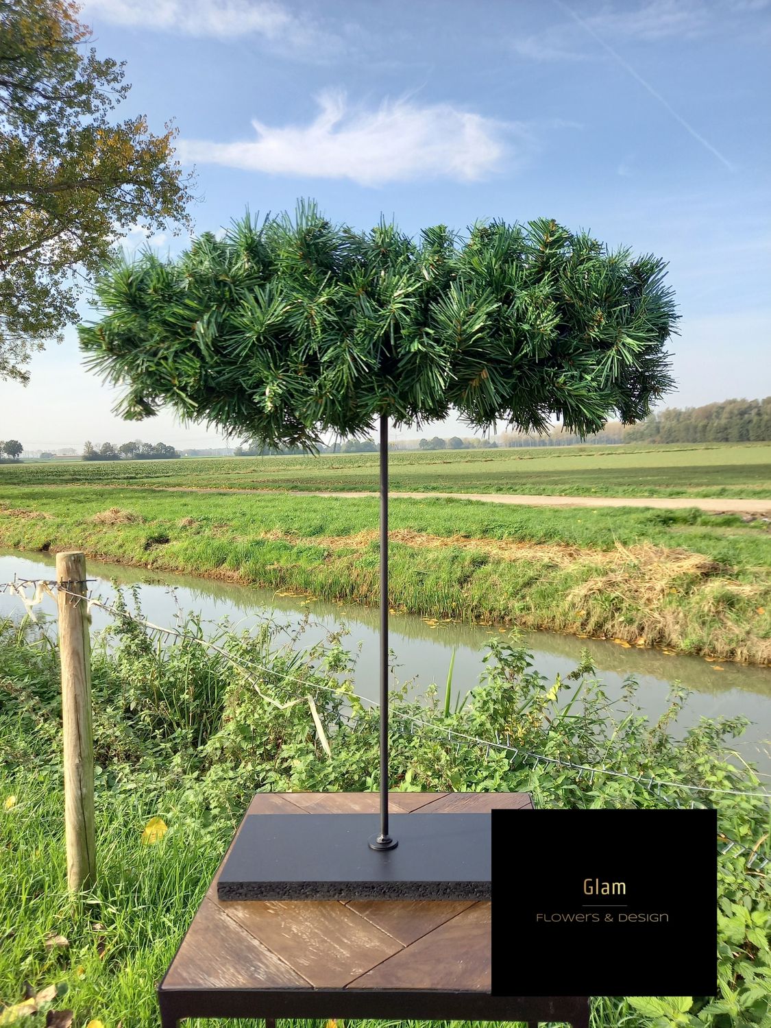 Kerst stuk op voet frame 2e kans