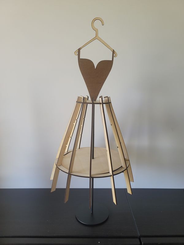 Frame dress