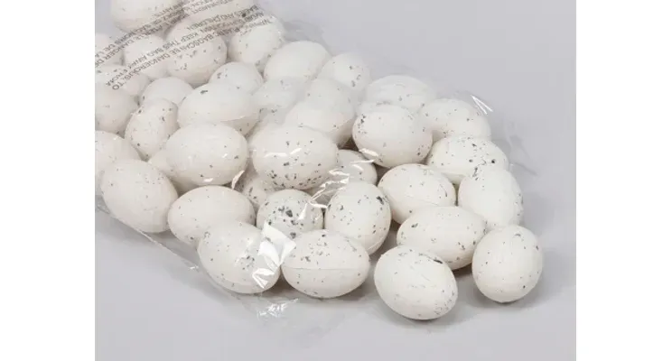 Plastic ei 5 cm 48 stuks