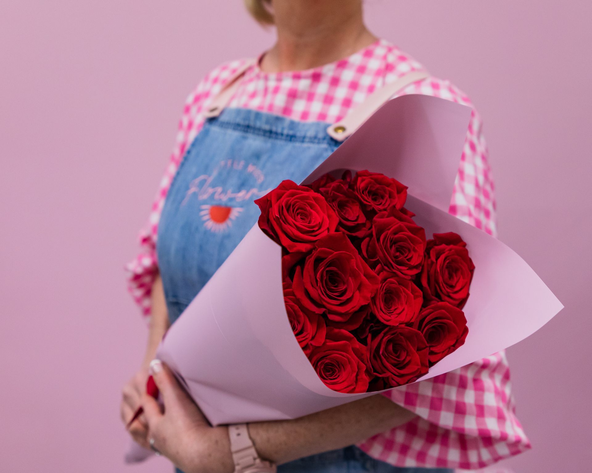 XOXOXO  12 Red Roses