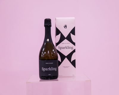 Bird in Hand Sparkling