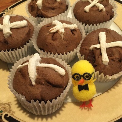 ONLINE ONLY - EASY PEASY HOT CROSS MUFFIN KIT - CHOC, CHOC CHIP. Delicious, decadent Choc Chip Easter Flavoured Muffins. Even the Kids can help make them! Mix Makes 12