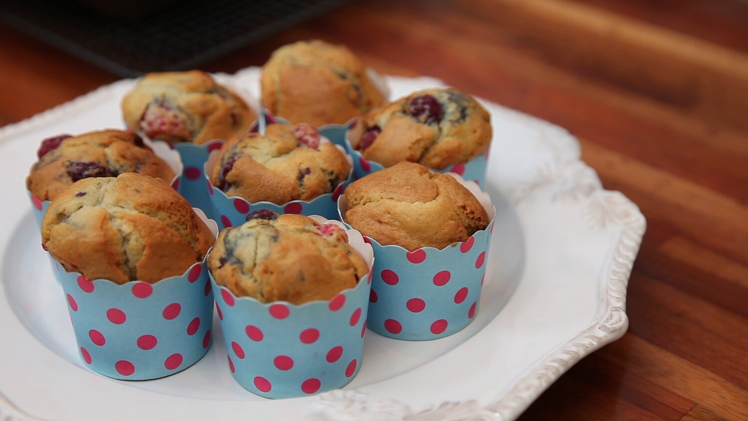 Gluten Free Vanilla Muffin Mix. easy to make, even the kids can help!