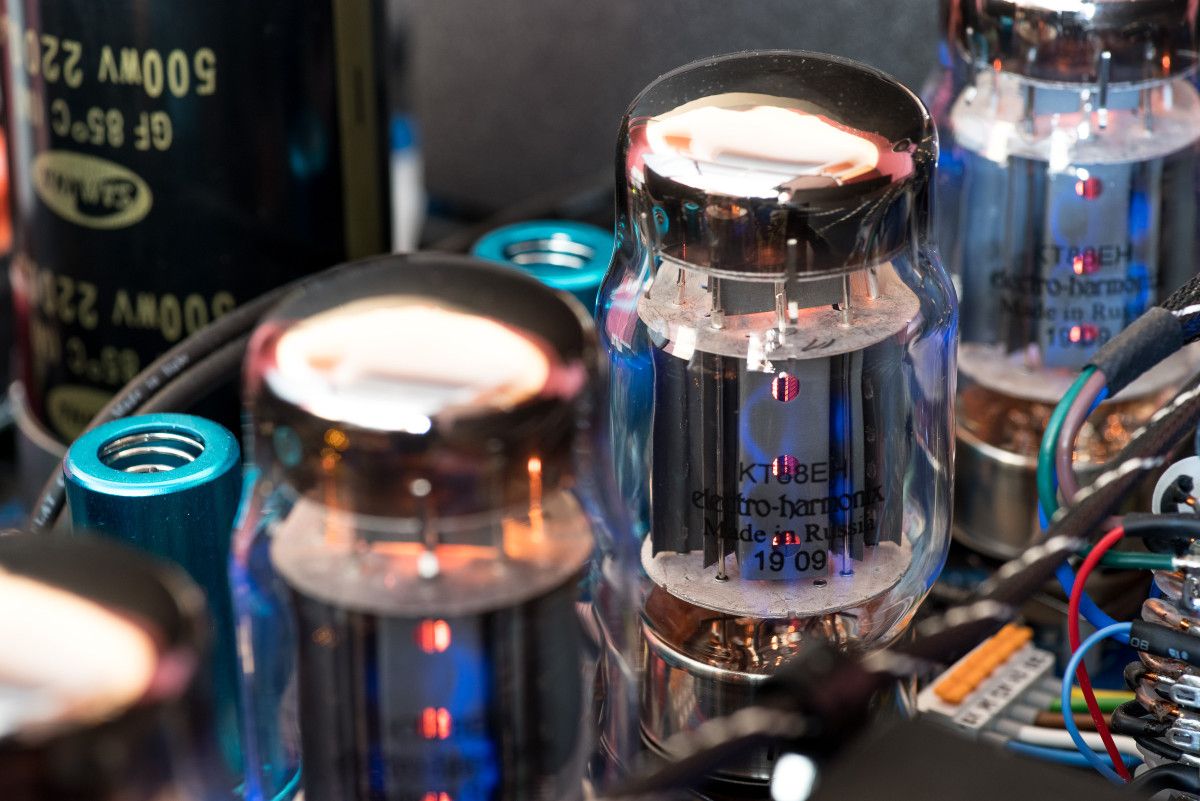 Canor AI 1.10 | Tubes Amplifier