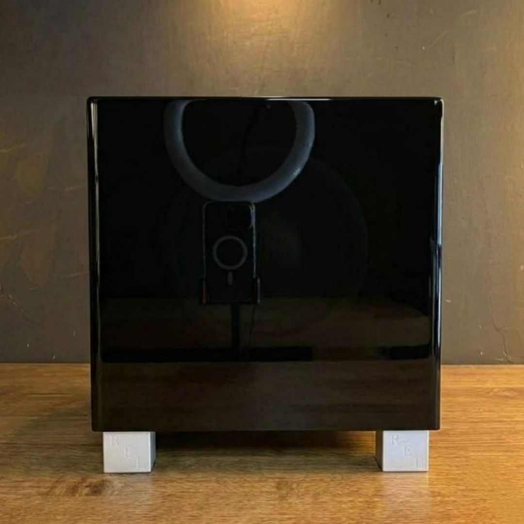 REL T/5i – Subwoofer