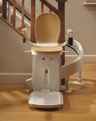 Acorn Treppenlift - neu - 120 kg