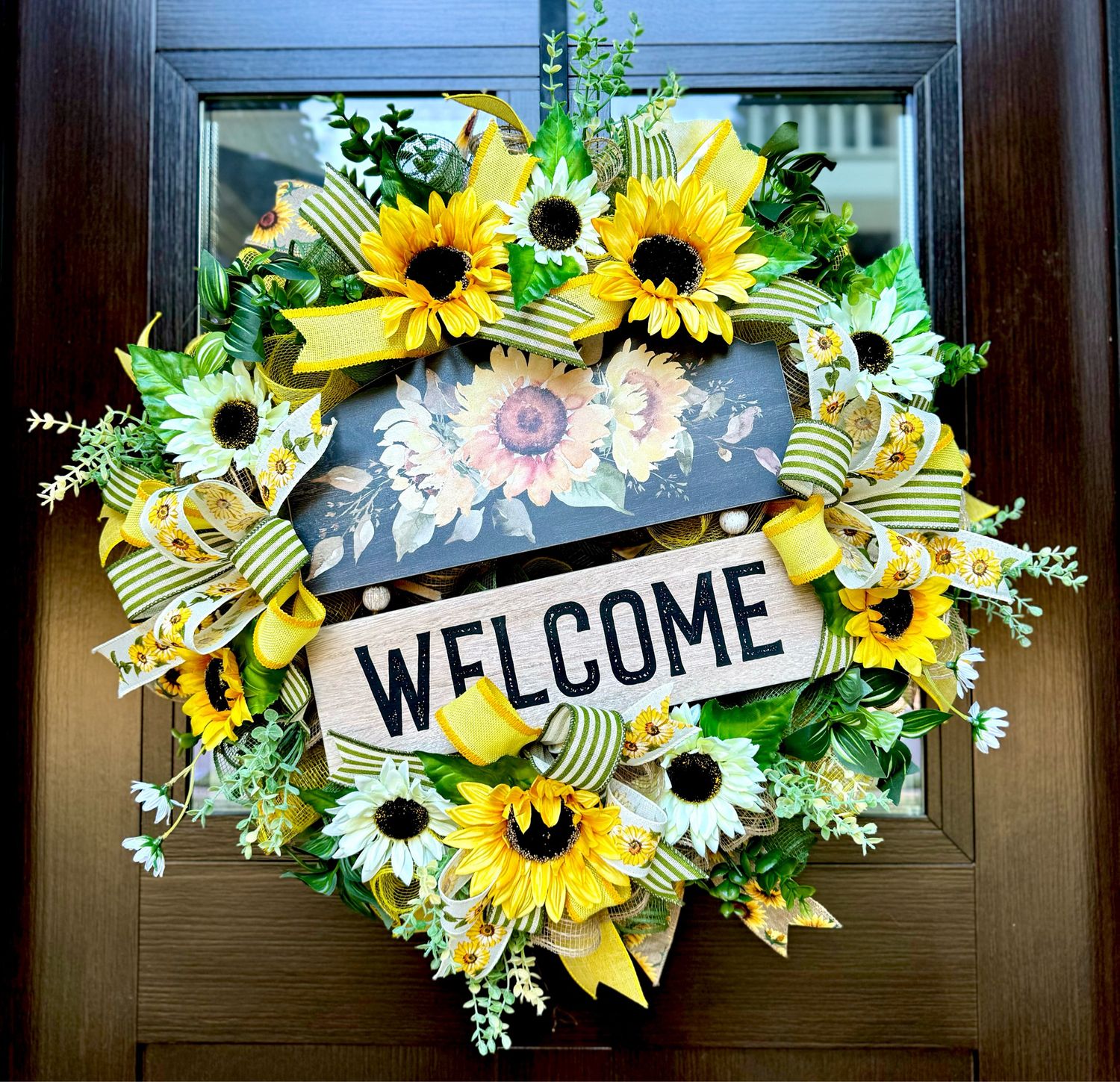 “Welcome” Sunflower Wreath