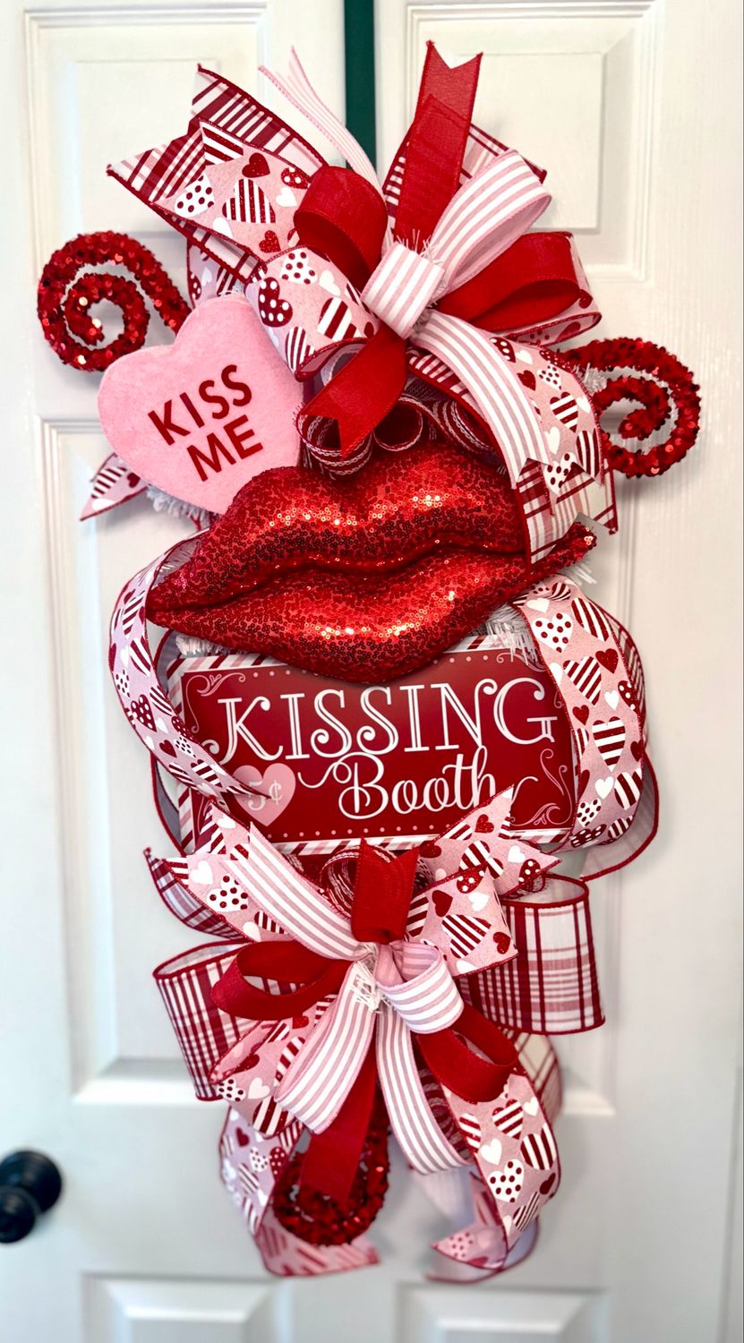 “Kissing booth” Valentine’s Day Wreath