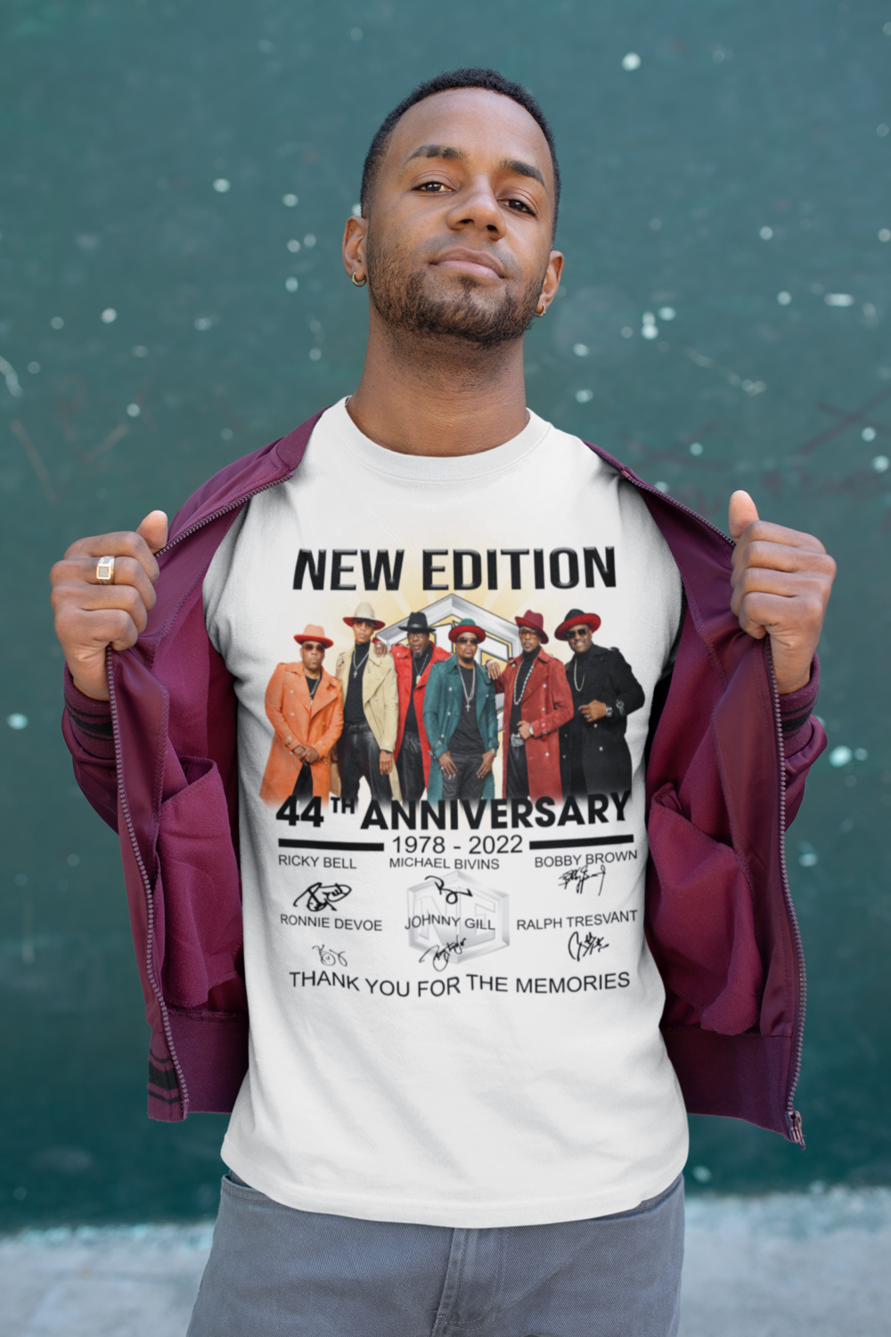 NE Anniversary tee