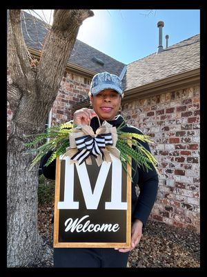 Door Decor &amp; Florals 