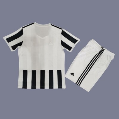 21-22 Juventus men's home jersey (full kit)