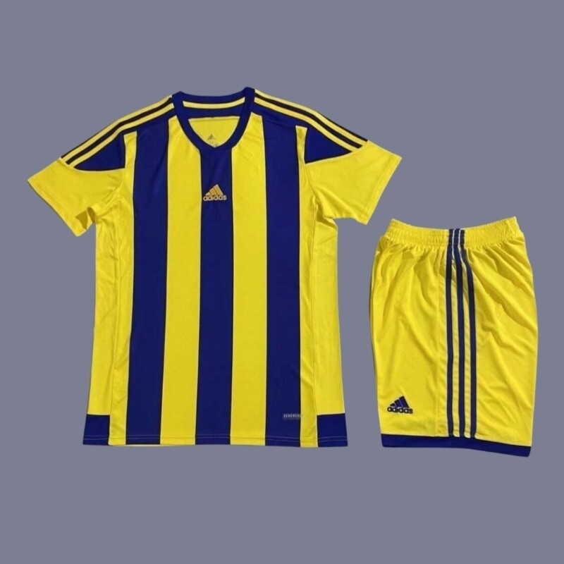 Adidas mens yellow &amp; blue jersey (full set)