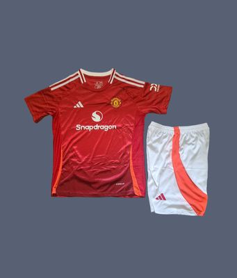 Manchester United 24-25 kid&#39;s home jersey