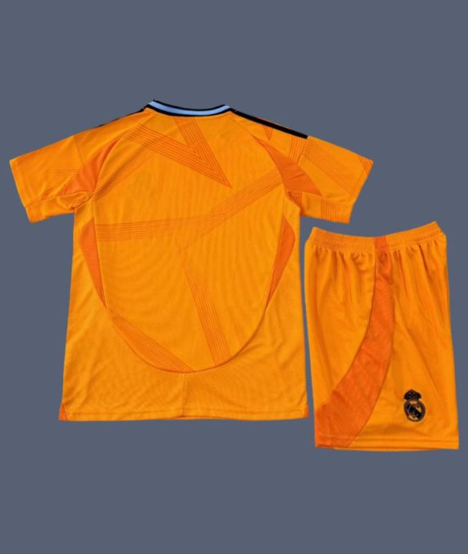 Real Madrid 24-25 men's away jersey (full kit)