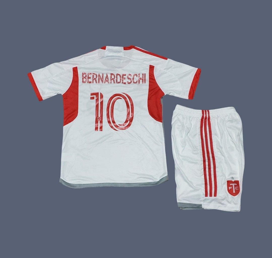 Bernardeschi Toronto fc 2025 kids away jersey (full kit)