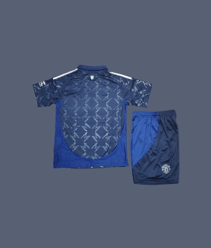 Manchester United 24-25 kids away jersey (full kit)