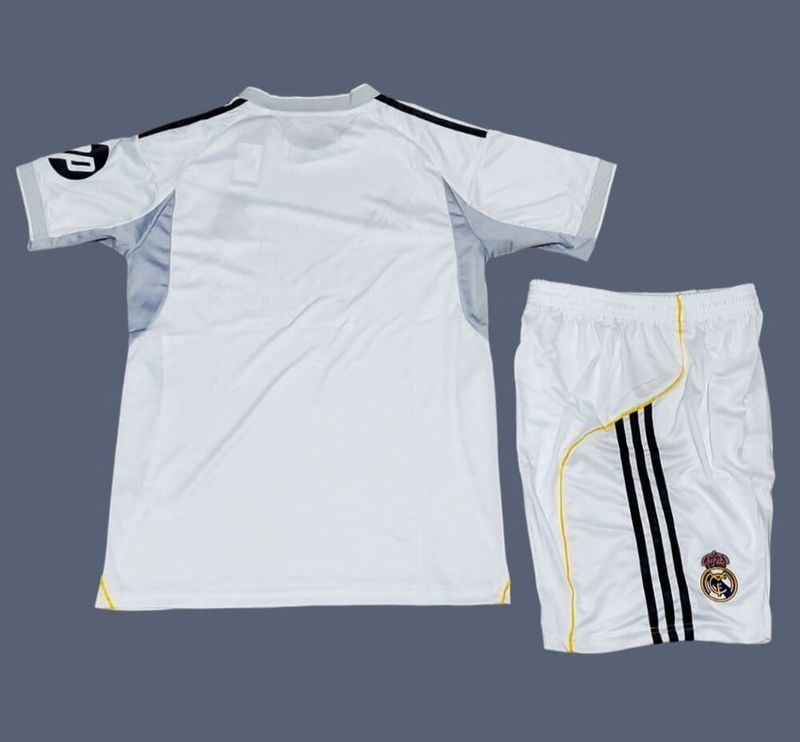Real Madrid 25-26 men's home jersey (full kit)