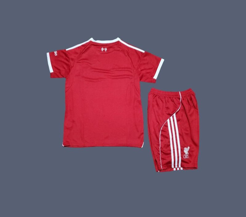 Liverpool 25-26 kids home jersey (full kit)