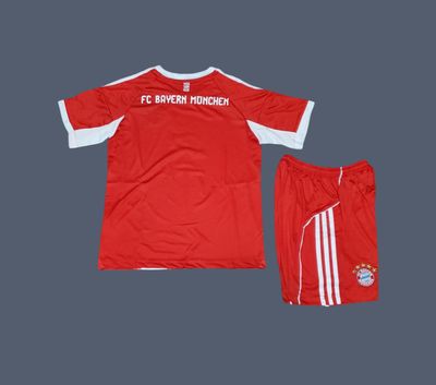 Bayern Munich 25-26 kids home jersey (full kit)