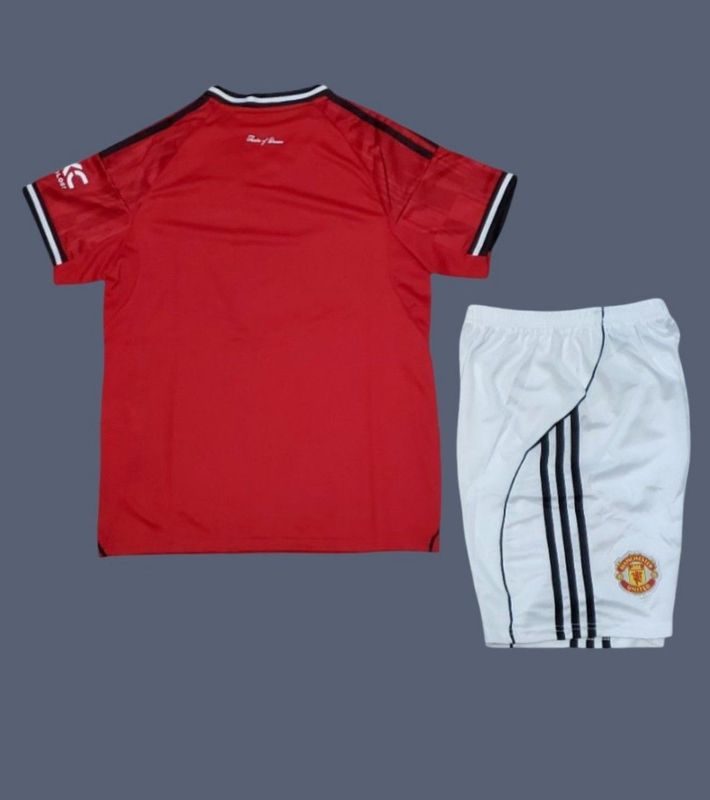 Manchester United 25-26 men's home jersey (full kit)