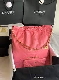 Chanel 22