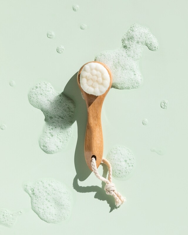 B Buttah! Soft Facial Scrub Brush