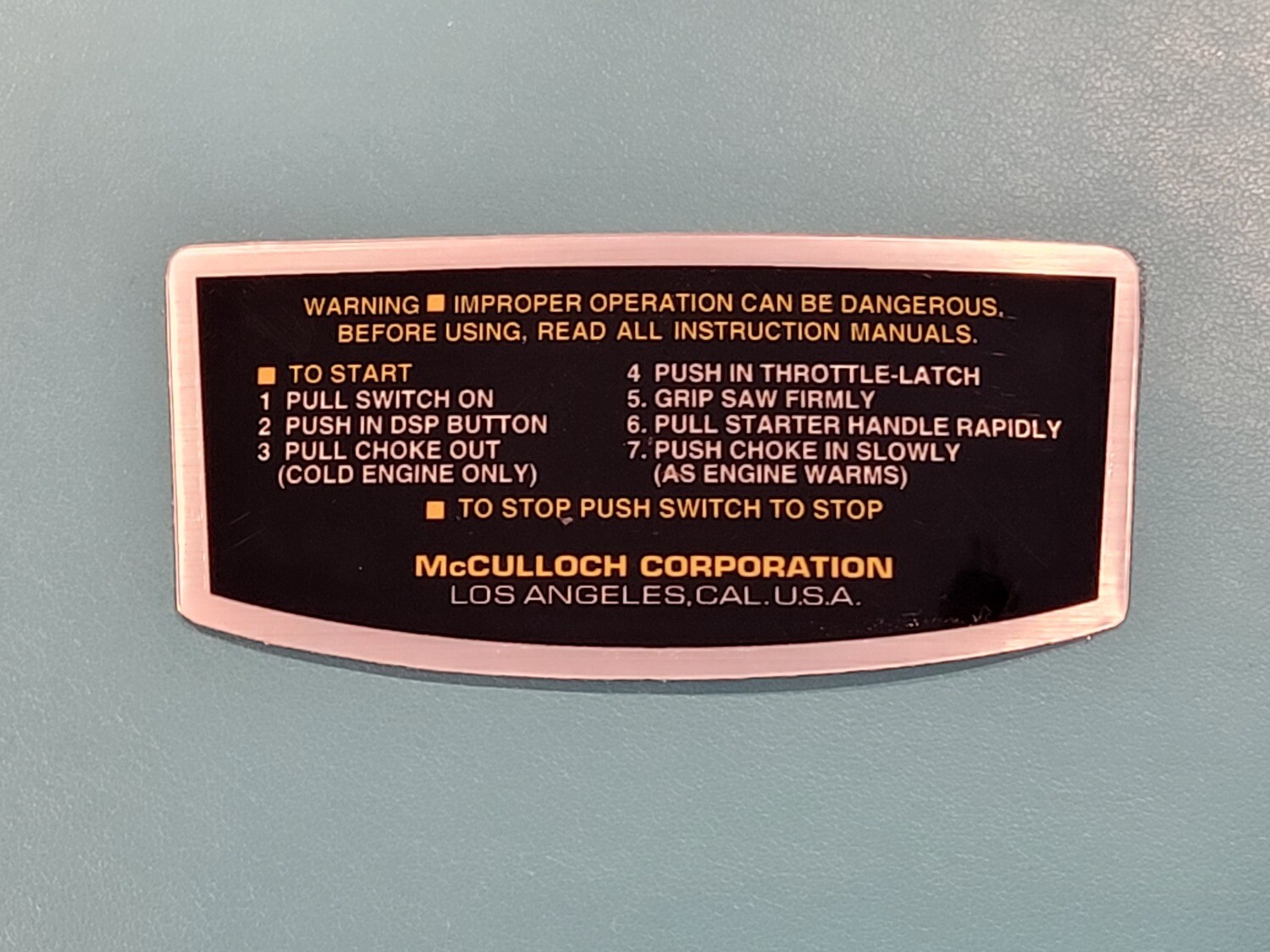 McCulloch 10 Series Filter cover Safety Sticker