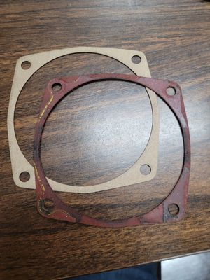 McCulloch Model 33B, Super 33, Model 39, Mac 35 and Mac 35A Transmission Spacer Gasket