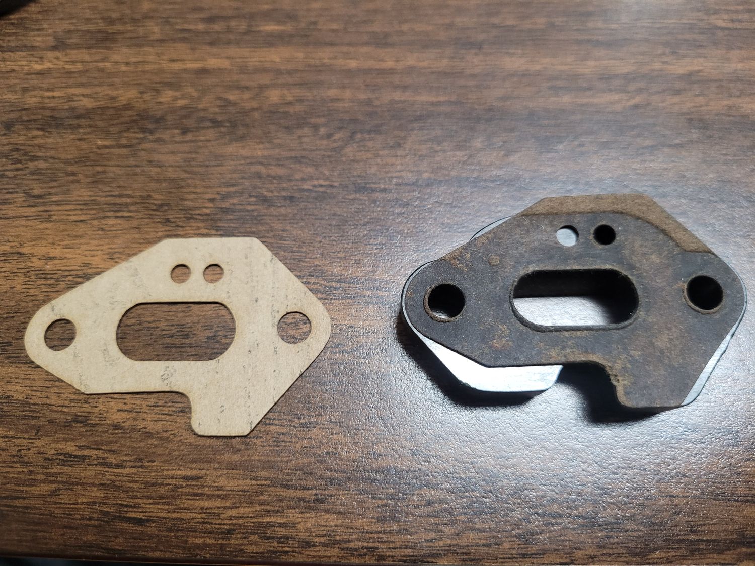Early McCulloch Carb Spacer Gasket 67235