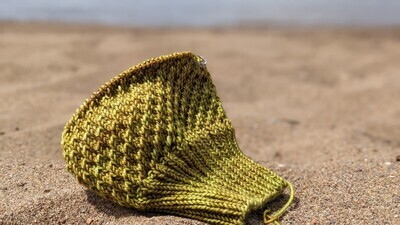 The Rolling Waves Beanie Knitting Pattern